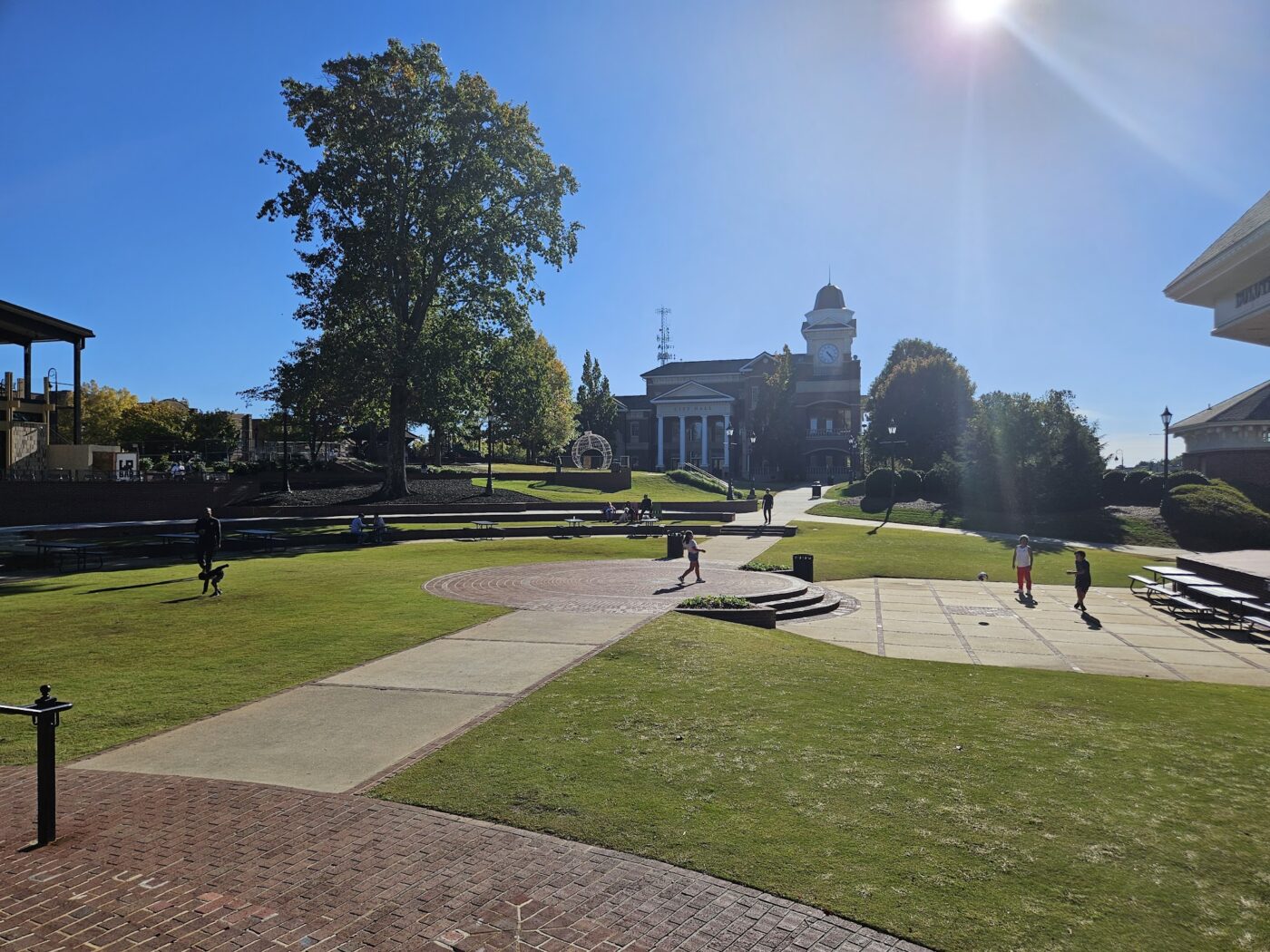 Alquileres en Duluth, GA: Lo que puedes conseguir por entre 1.000 y 3.000 dólares en uno de los suburbios más diversos de Gwinnett