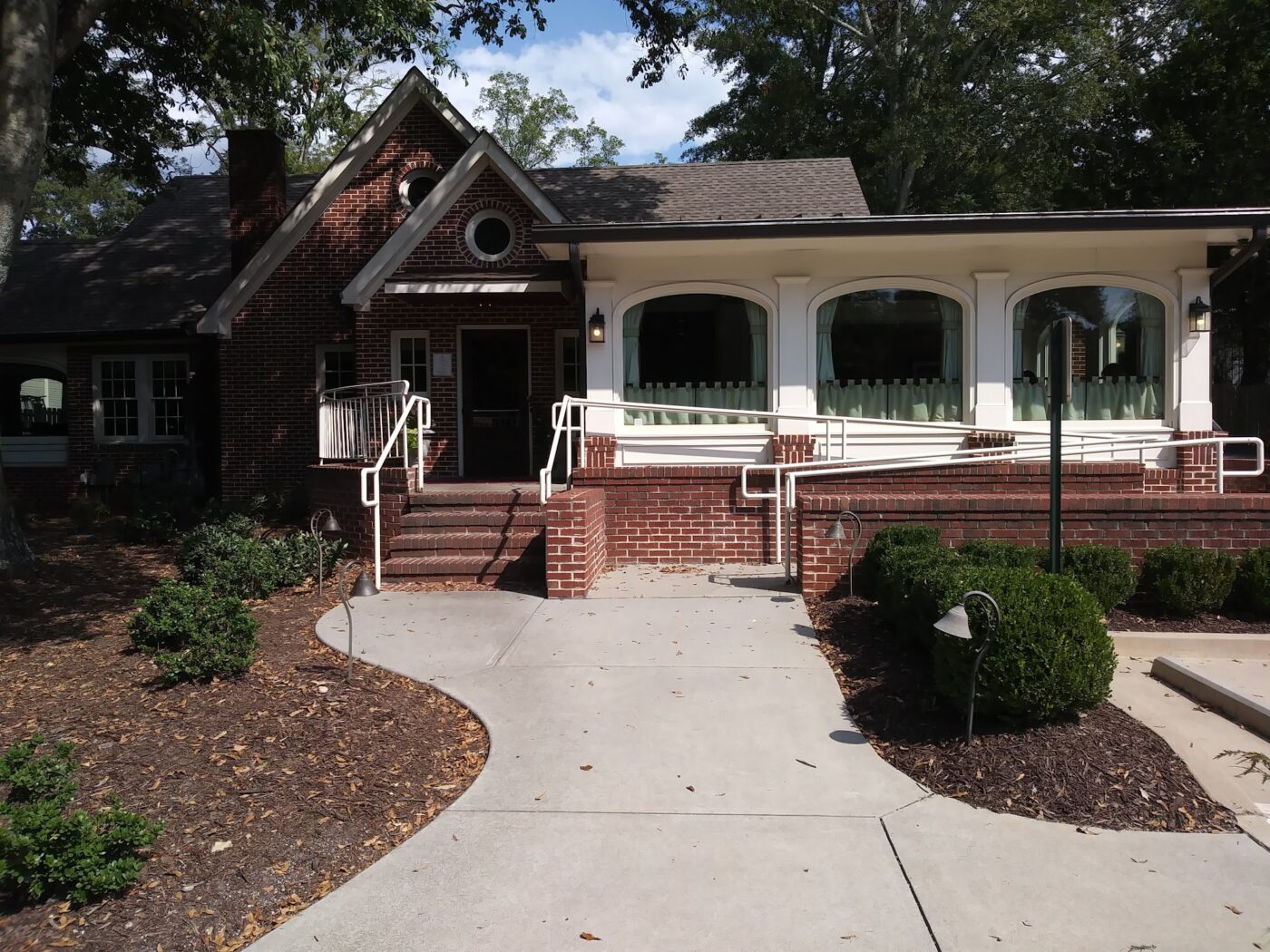 Downtown Roswell vs. Alpharetta: Two Different Coffee Scenes in North Atlanta