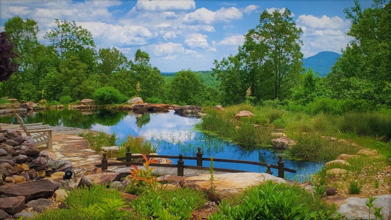 When a Weekend Needs to Be Quiet: Retreats Near Home