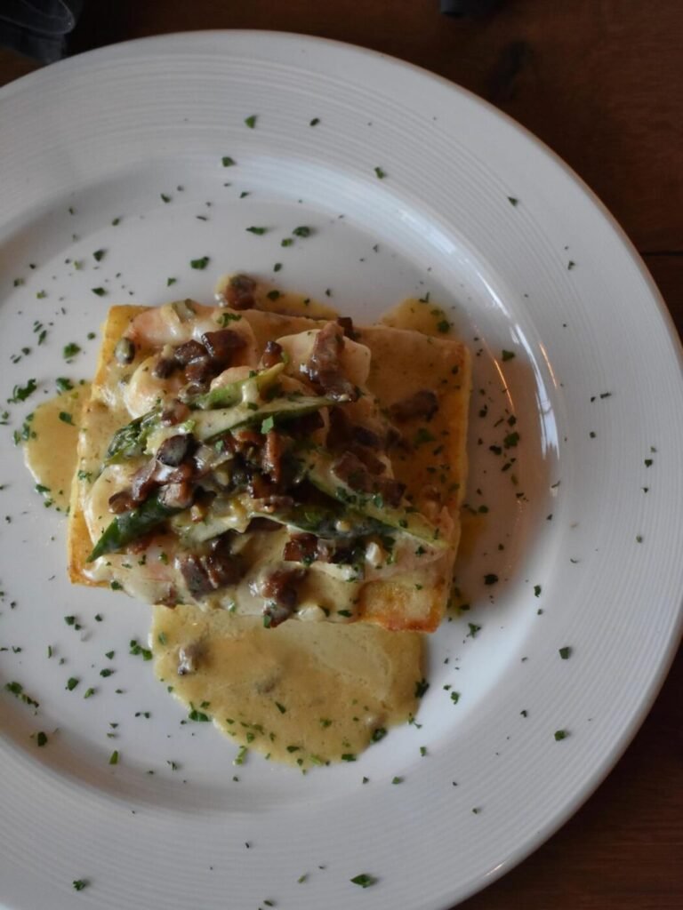 Rena’s Italian Fishery & Grill