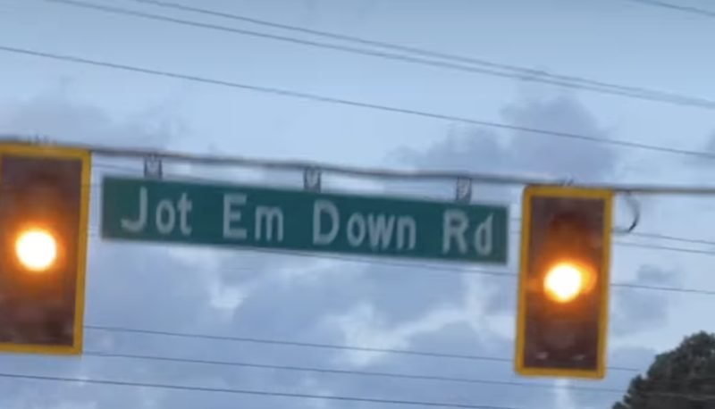 Joe em down street in Cumming