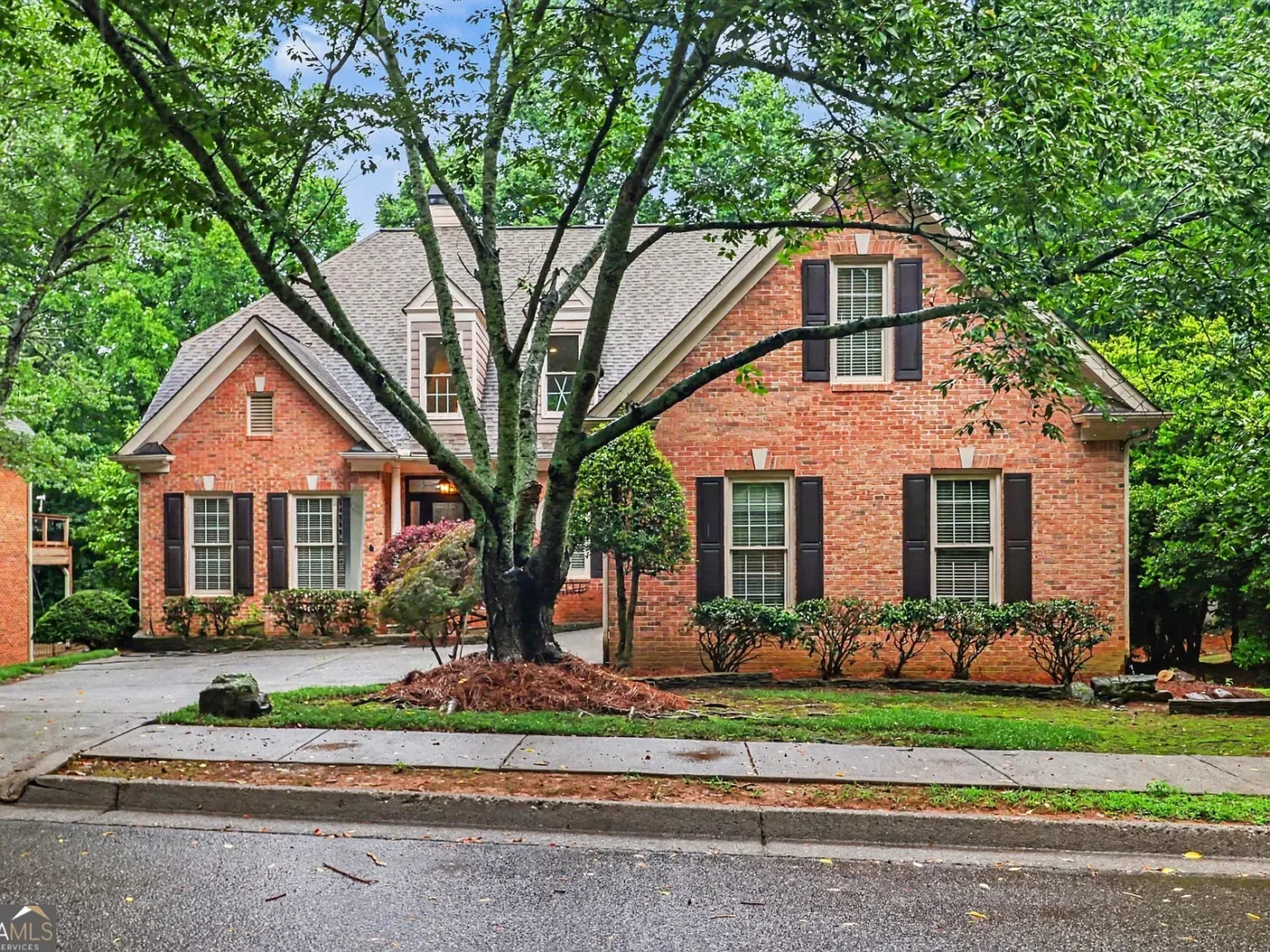House of the Week: What $885,000 Buys in Windward—and What It Says About Alpharetta’s Market